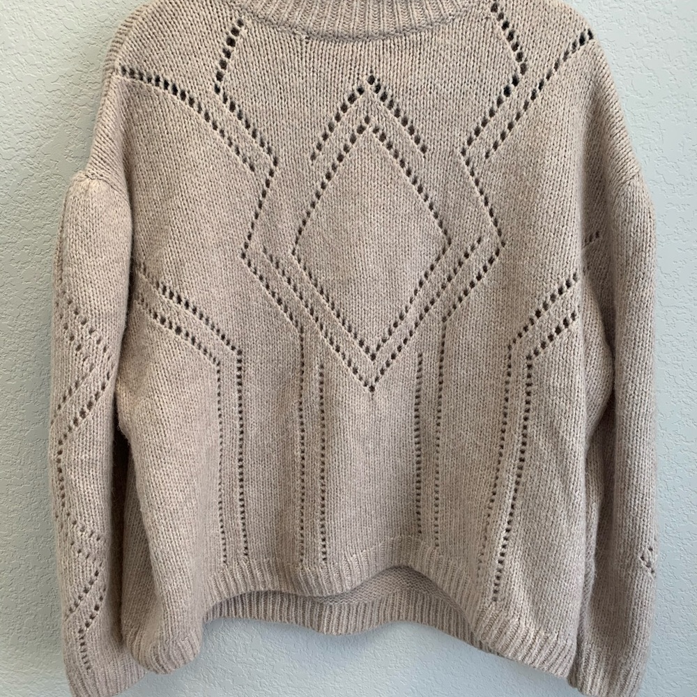 H&M Beige Chunky Sweater